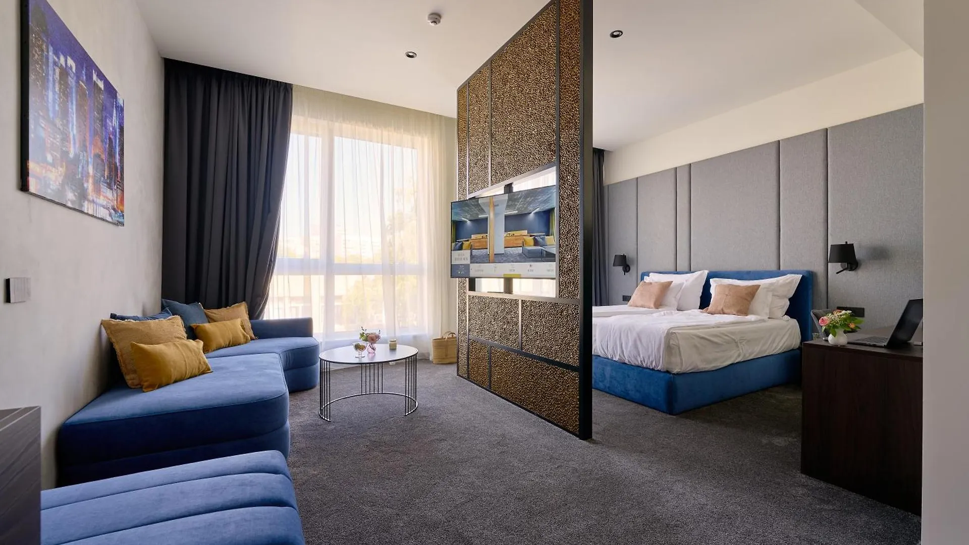 Adella Boutique Hotel - Free Secured Parking Sofia
