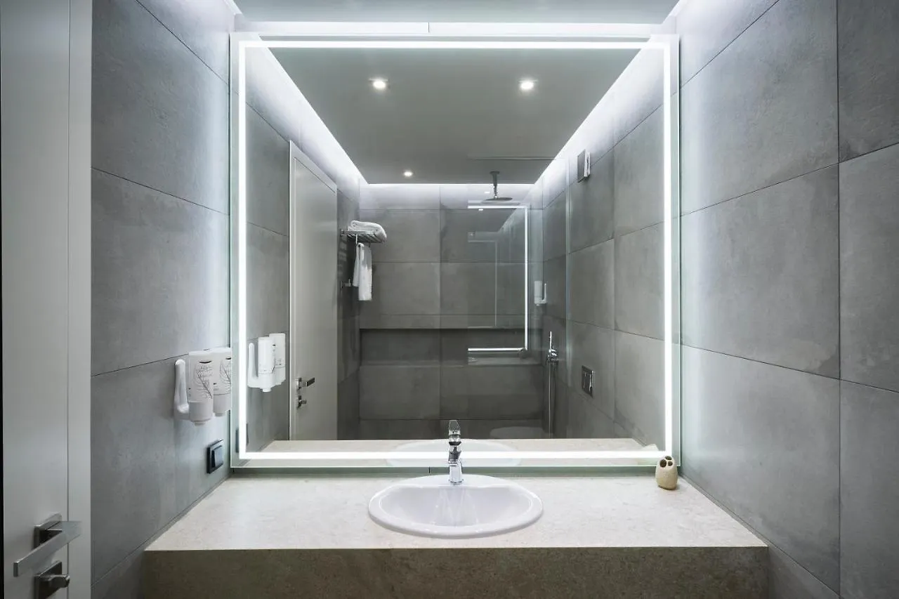 Adella Boutique Hotel - Free Secured Parking Sofya Bulgaristan