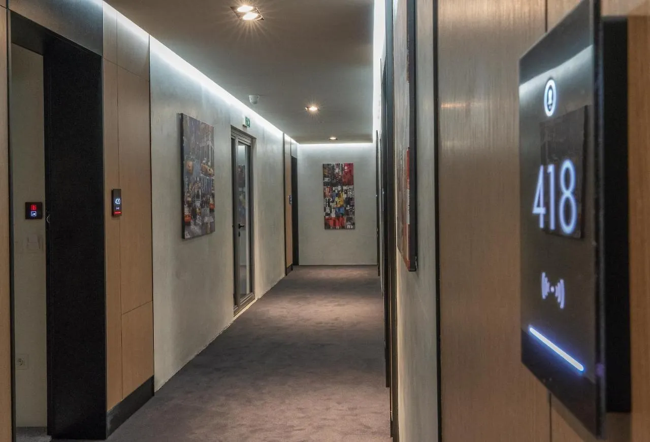 Adella Boutique Hotel - Free Secured Parking 索菲亞 公寓式酒店